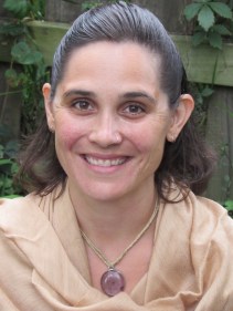 Lauren Cardwell Headshot